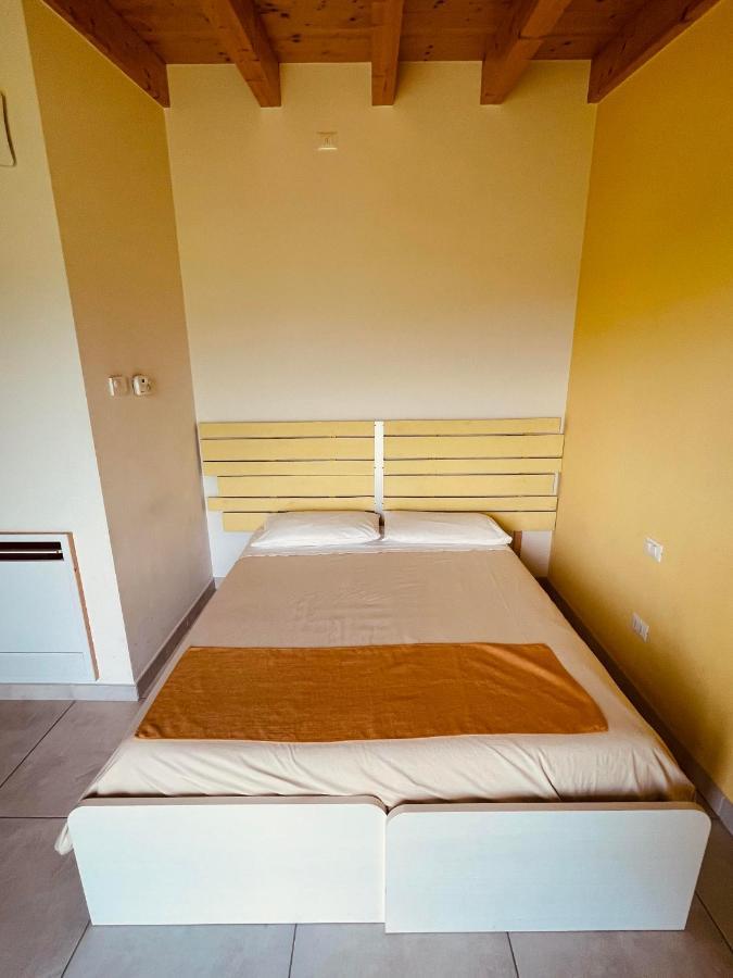 B&B Le Albare Montecchia di Crosara Exterior photo